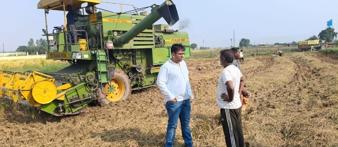 Mohali Admin Motivates Farmers and Villagers to make maximum use of Stubble Management Machinery